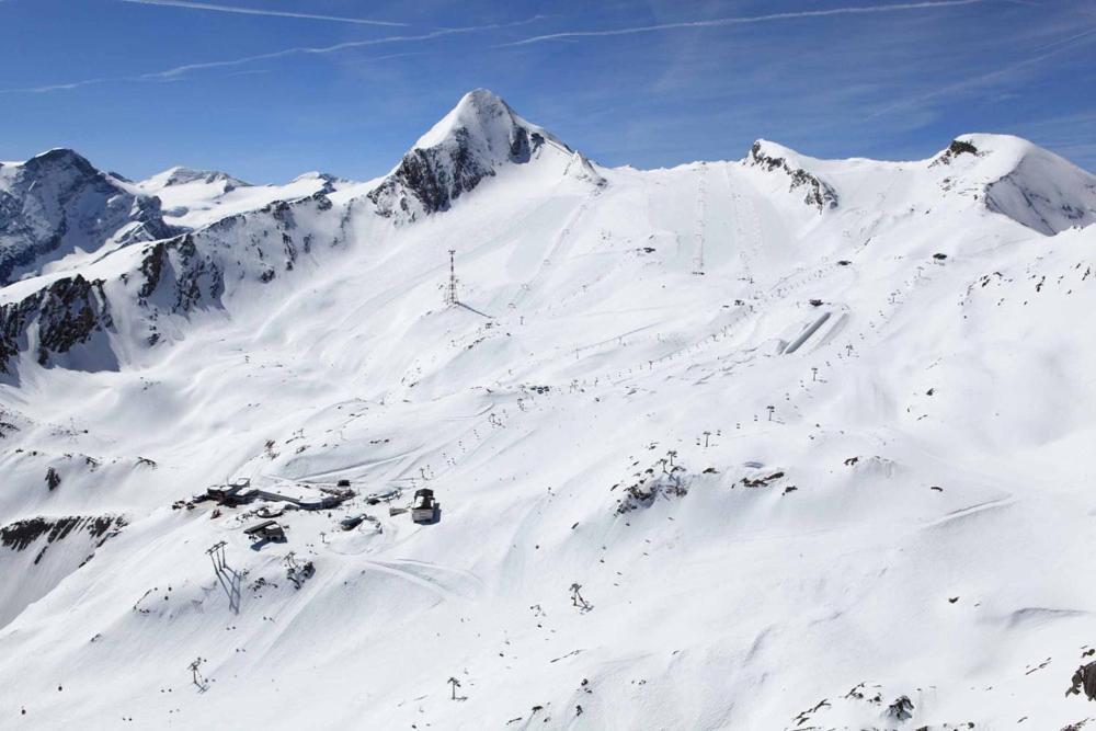Alpinresort Kaprun 4 Buitenkant foto
