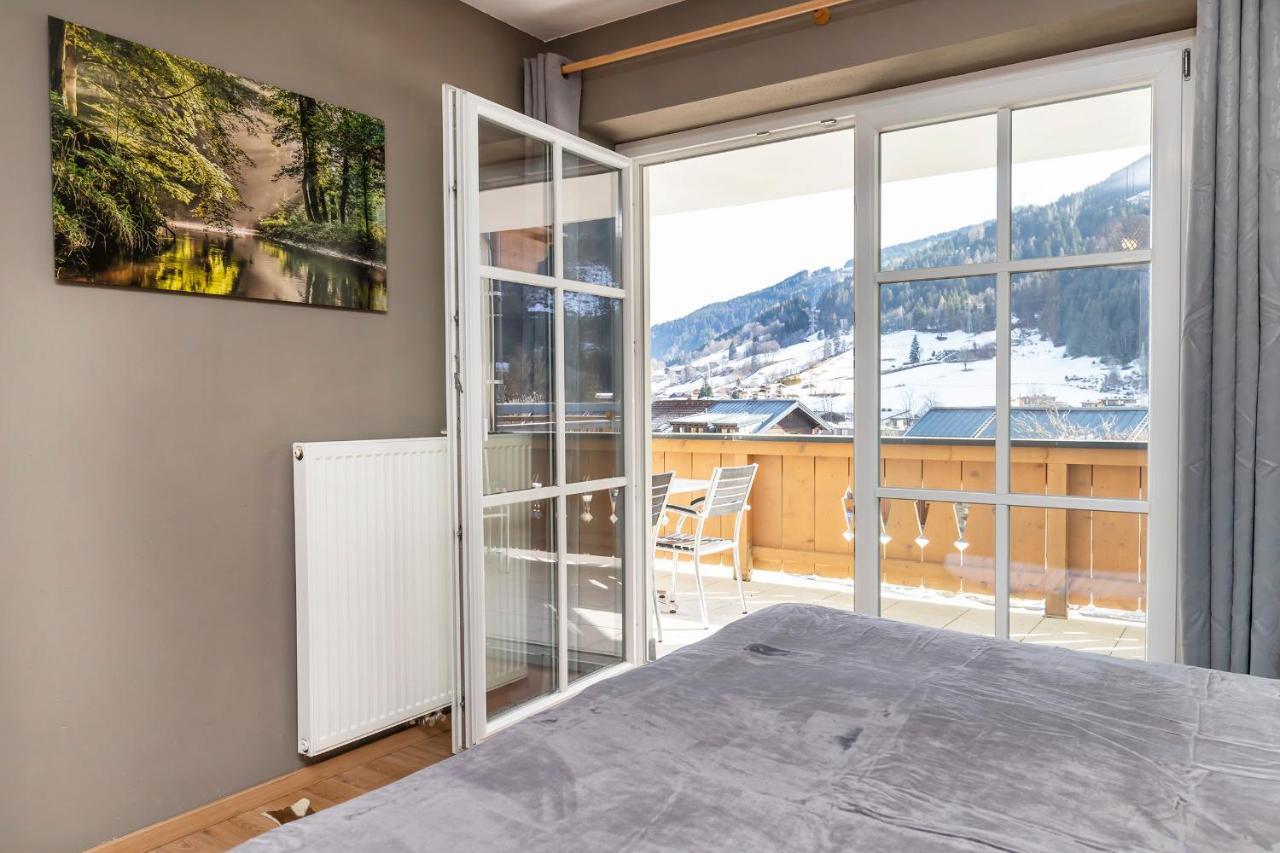 Alpinresort Kaprun 4 Buitenkant foto